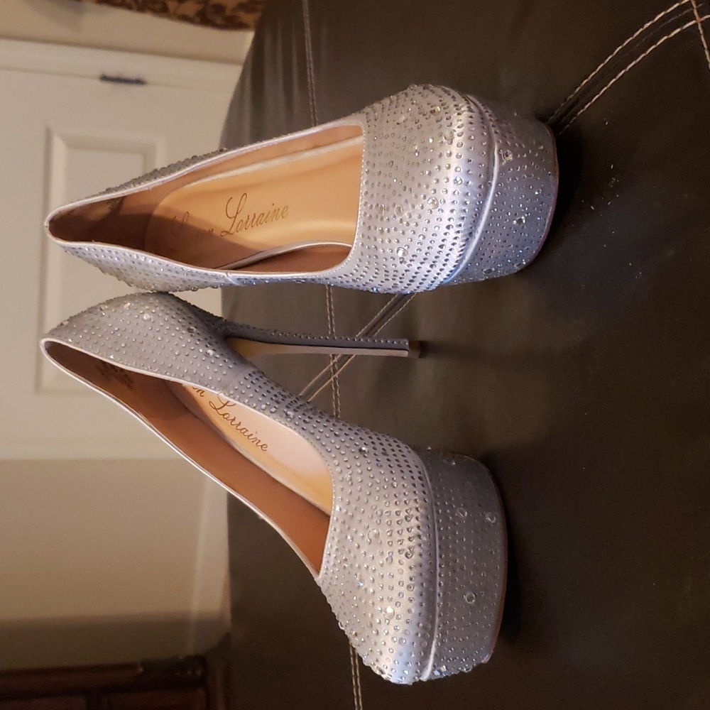 Pumps - Picture 4 of 4